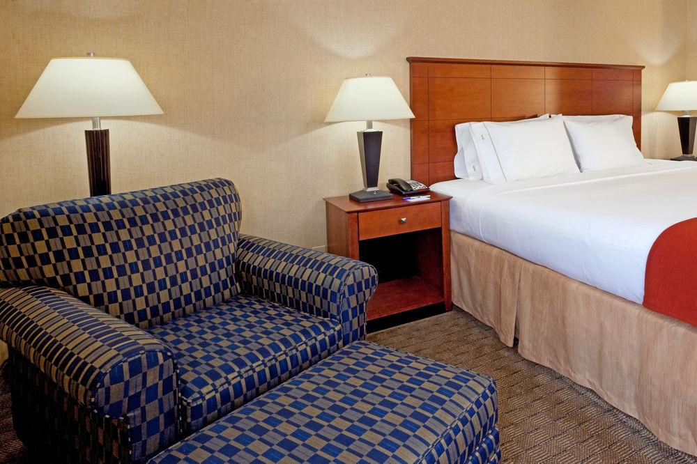 Holiday Inn Express Ramsey Mahwah By Ihg Eksteriør billede