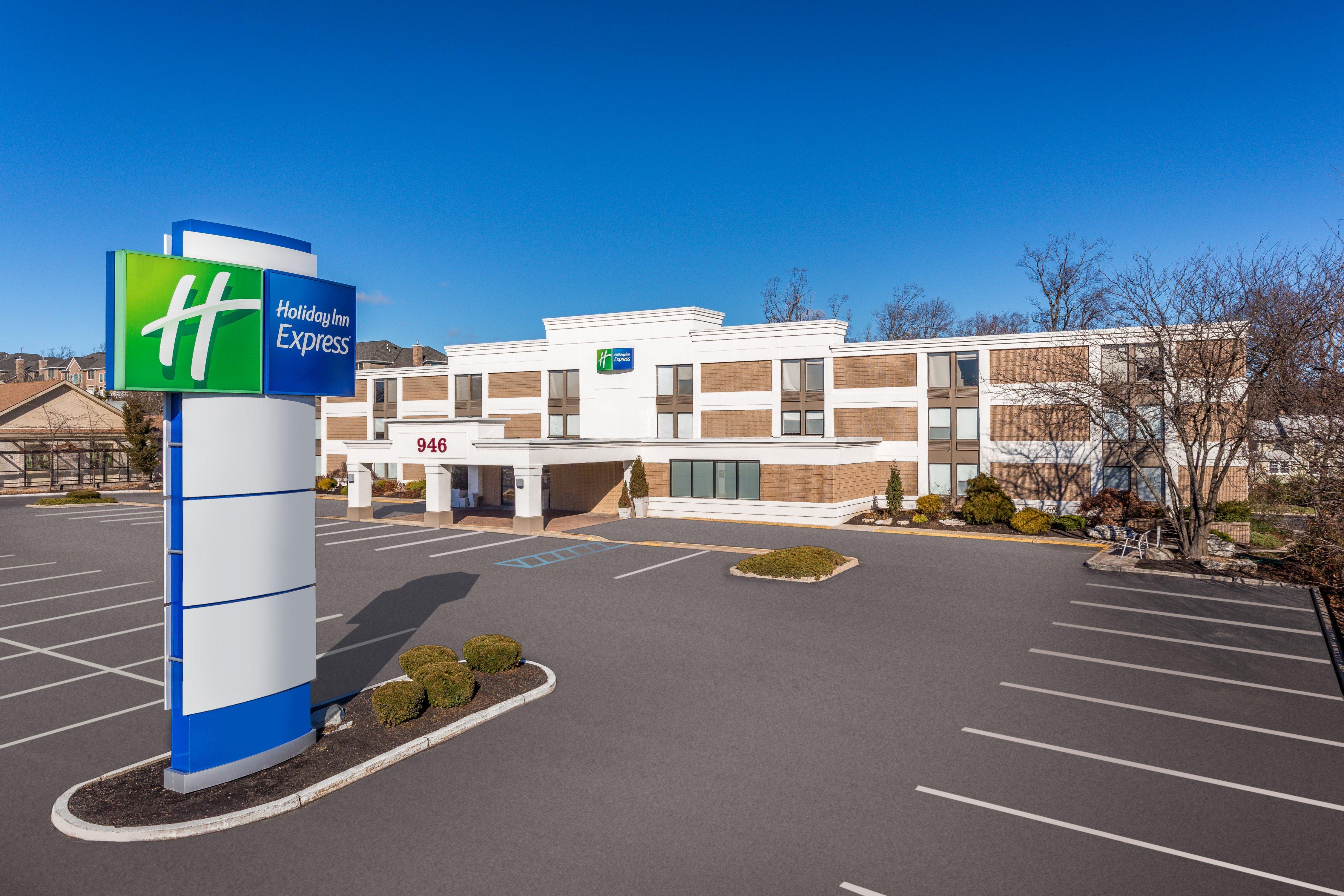 Holiday Inn Express Ramsey Mahwah By Ihg Eksteriør billede