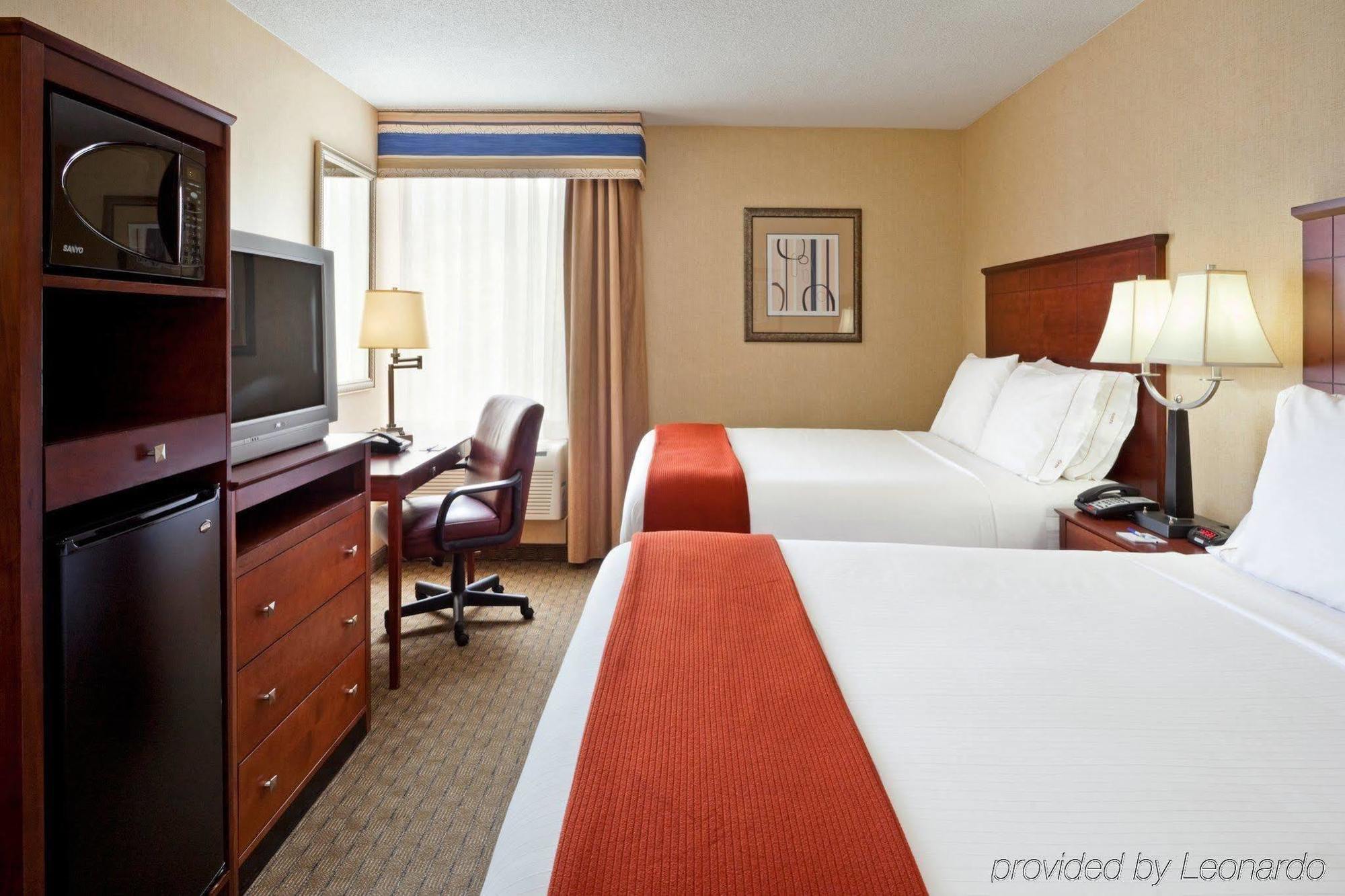 Holiday Inn Express Ramsey Mahwah By Ihg Eksteriør billede